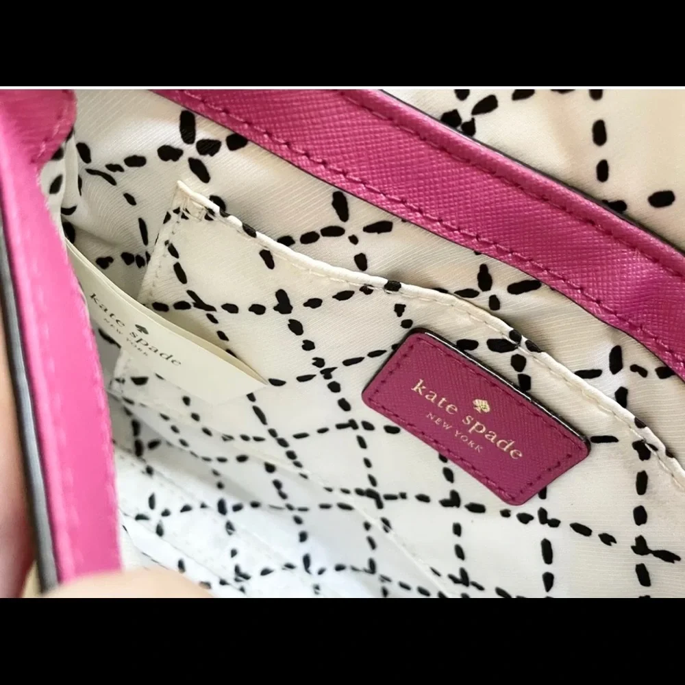 🌸 Kate Spade Hot Pink Crossbody  purse with Gold Hardware 🌸 - Picture 7 of 9